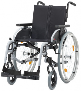 код.170-1331 Кресло-коляска инвалидная с принадлежностями, вариант исполнения LY-170 (Pyro Light Optima)