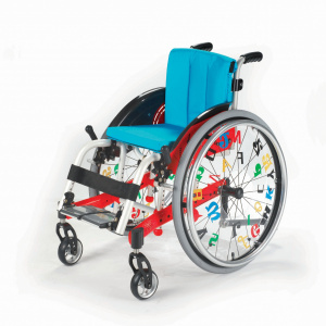код. 170-ARYA Кресло-коляска инвалидная c принадлежностями, варинат исполнения LY-170, детская с жесткой рамой 