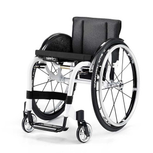 код. 710-Fenice Кресло-коляска инвалидная с принадлежностями, вариант исполнения LY-710 (FENICE)