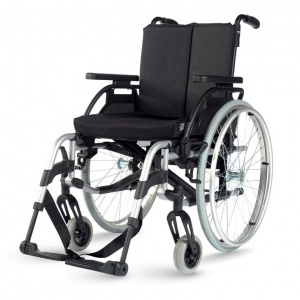 код.710-0740** Кресло-коляска инвалидная с принадлежностями, вариант исполнения LY-710 (Breezy RubiX2)