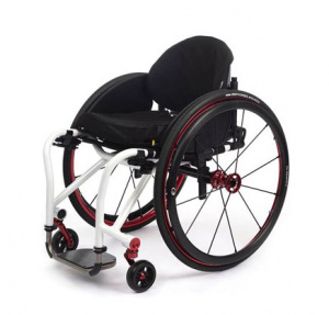 код. 710-800001 Кресло-коляска инвалидная с принадлежностями, вариант исполнения LY-710 (AERO T), активная с жесткой рамой