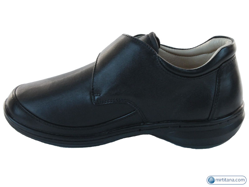 Мужская обувь большой подъем. Диабетическая обувь orthotitan от-041. Orthotitan ot-041. Обувь для проблемных ног мужская. Обувь для пожилых.