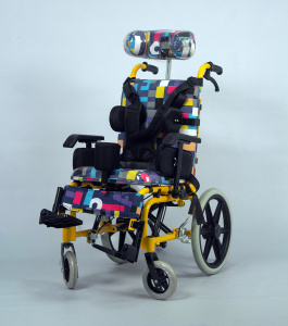 код.800-985 Кресло-коляска инвалидная с принадлежностями, вариант исполнения  LY-800, детская