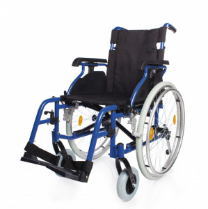 код.710-BA Кресло-коляска инвалидная складная комнатная/прогулочная алюминиевая, вариант исполнения LY-710