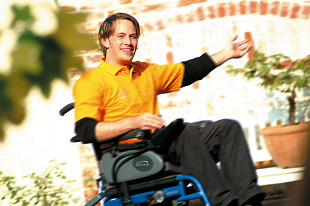 код. 103-0330, Кресло-коляска инвалидная электрическая, вариант исполнения LY-EB103 (Rumba)