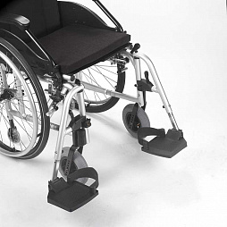 код. 170-Althea, Кресло-коляска инвалидная с принадлежностями, вариант исполнения LY-170 (Althea), активная, со складной рамой