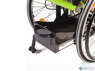 код. 170-820001, Кресло-коляска инвалидная с принадлежностями, вариант исполнения LY-170 (Zippie RS), детская с наклонным сиденьем