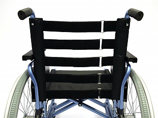 код.710-070 Кресло-коляска инвалидная складная с принадлежностями, вариант исполнения LY-710